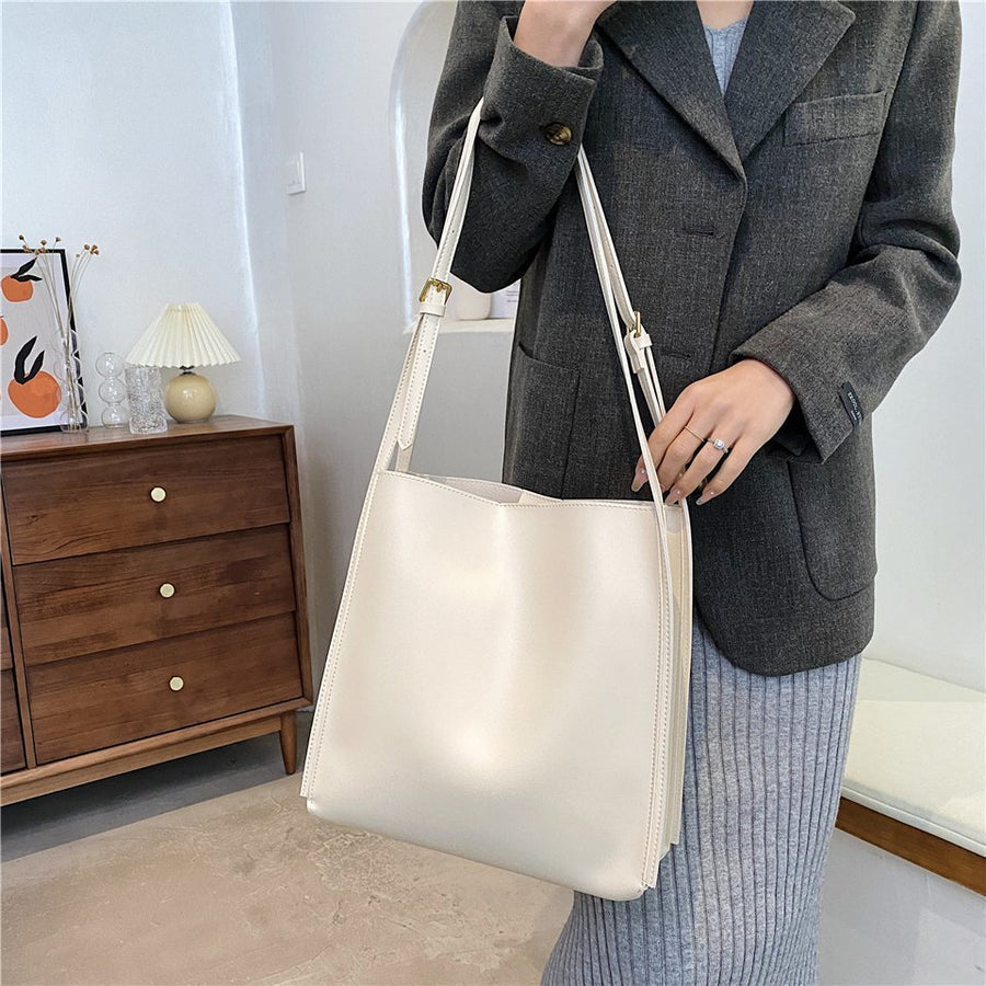 Camilla | Classic Everyday Bag