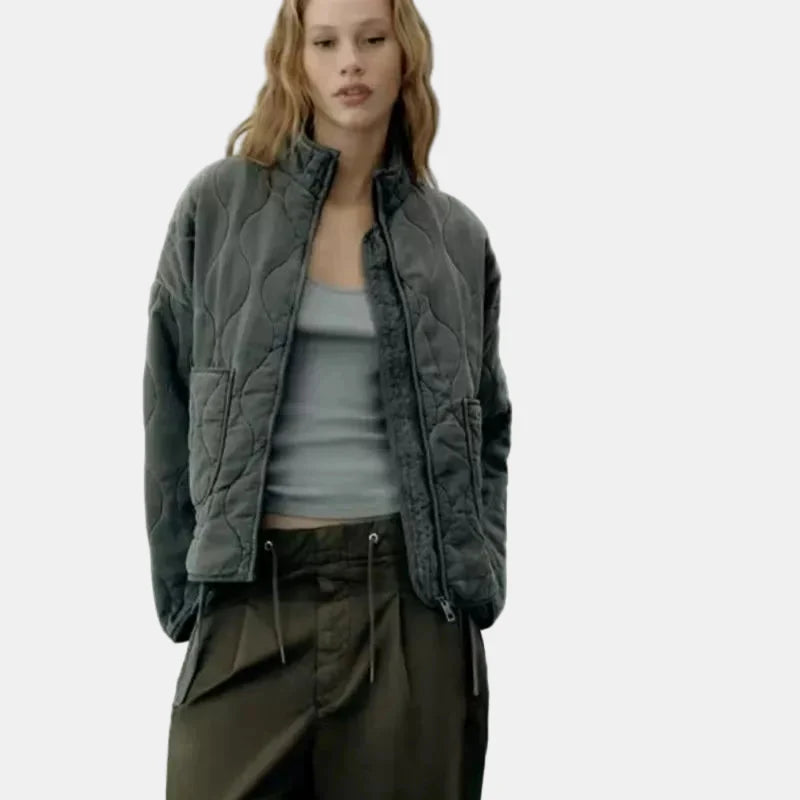 Selene | Pocket-Detail Everyday Jacket